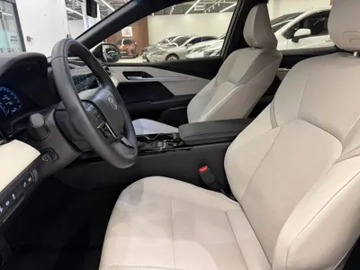Toyota Camry 2025, 3440 км, за 28741.32 USD - фото 12