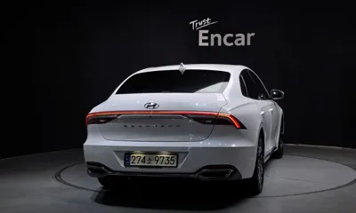 Hyundai Grandeur 2022, 92869 км, за 16345.02 USD