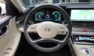 Hyundai Grandeur 2022, 92869 км, за 16221.51 USD - фото 13