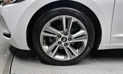 Hyundai Avante 2018, 87975 км, за 5622.51 USD