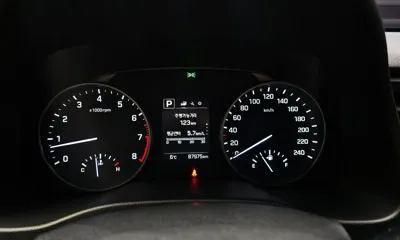 Hyundai Avante 2018, 87975 км, за 5622.51 USD - фото 8