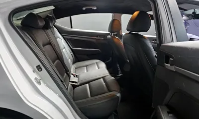 Hyundai Avante 2018, 87975 км, за 5622.51 USD - фото 12