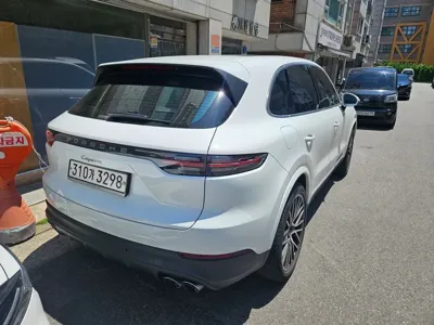 Porsche Cayenne 2019, 62267 км, за 43091.37 USD - фото 9
