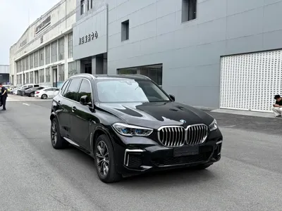 BMW X5 2023, 43000 км, за 34401.92 USD