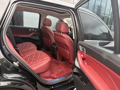 BMW X5 2023, 43000 км, за 34401.92 USD - фото 10