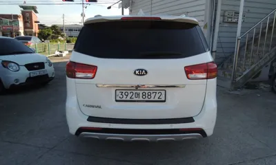 Kia Canival 2016, 196379 км, за 4225.44 USD