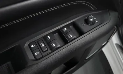 Jeep Compass 2022, 41527 км, за 14651.29 USD - фото 30