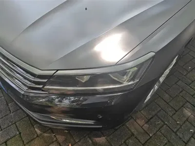 Volkswagen Passat 2017, 76400 км, за 9299.41 USD
