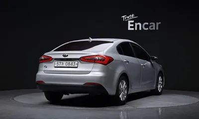 Kia K3 2015, 62759 км, за 3693.43 USD