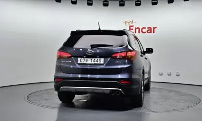 Hyundai Santafe 2014, 135859 км, за 5120.13 USD