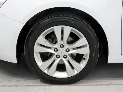ChevroletGMDaewoo Cruze 2015, 82648 км, за 3216.49 USD