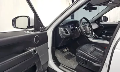 Land Rover Range Rover Sport 2018, 159786 км, за 20999.08 USD - фото 10