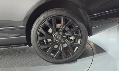 Land Rover Range Rover 2018, 96170 км, за 37350.66 USD - фото 21