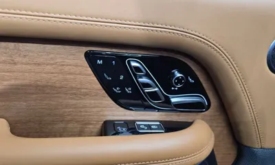 Land Rover Range Rover 2018, 96170 км, за 37350.66 USD - фото 30