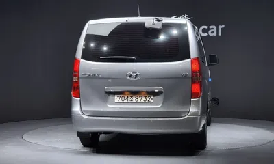 Hyundai Starex 2019, 72565 км, за 12275.17 USD
