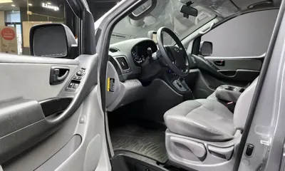 Hyundai Starex 2019, 72565 км, за 12275.17 USD - фото 11