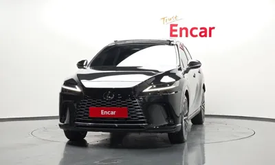 Lexus RX 2026, 4586 км, за 65768.03 USD
