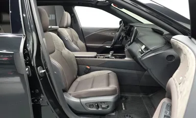Lexus RX 2026, 4586 км, за 65359.54 USD - фото 26
