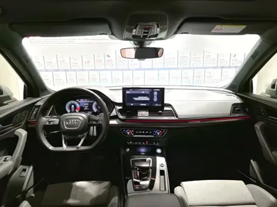 Audi Q5L Sportback 2022, 42300 км, за 28596.96 USD - фото 6