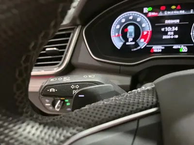 Audi Q5L Sportback 2022, 42300 км, за 28596.96 USD - фото 8