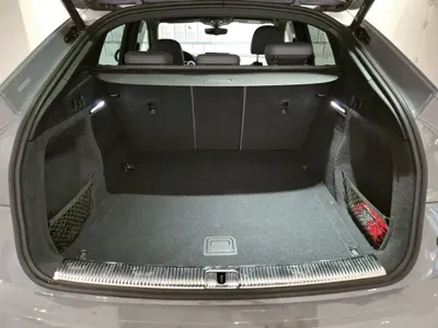 Audi Q5L Sportback 2022, 42300 км, за 28596.96 USD - фото 26