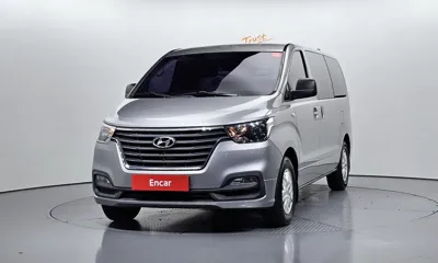 Hyundai Starex 2019, 67175 км, за 10336.08 USD