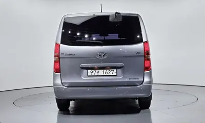 Hyundai Starex 2019, 67175 км, за 10336.08 USD