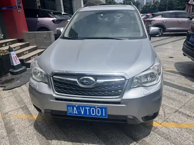 Subaru Forester 2015, 43800 км, за 6444.84 USD