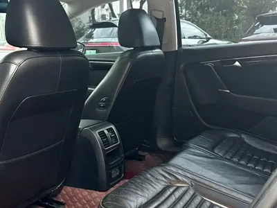 Volkswagen Magotan 2013, 130000 км, за 4225.72 USD