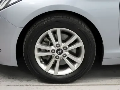 Hyundai Sonata 2016, 113470 км, за 4753.53 USD