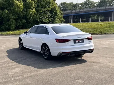 Audi A4L 2024, 48000 км, за 22071.38 USD - фото 9