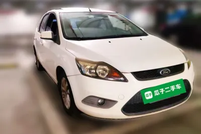 Ford Focus 2013, 70800 км, за 3033 USD