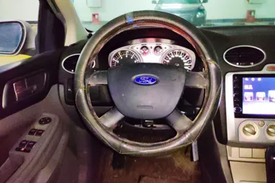 Ford Focus 2013, 70800 км, за 3033 USD - фото 10