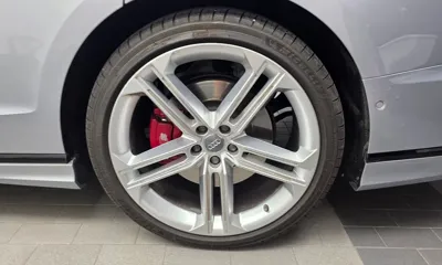 Audi S8 2020, 40988 км, за 53761.32 USD - фото 21