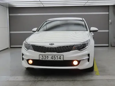 Kia K5 · 2016 год