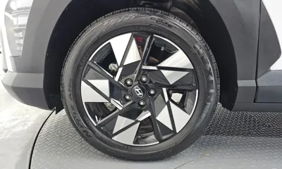Hyundai Kona 2023, 65320 км, за 13986.48 USD