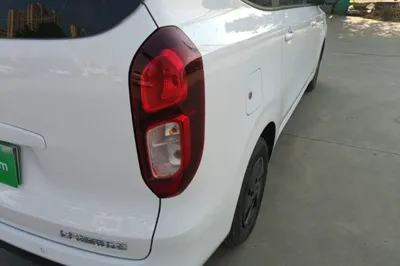 Wuling Hongguang New Energy 2025, 10300 км, за 11309 USD - фото 9