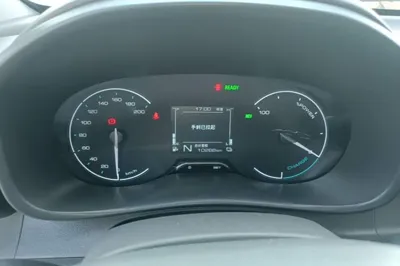 Wuling Hongguang New Energy 2025, 10300 км, за 11309 USD - фото 20