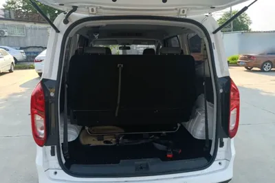 Wuling Hongguang New Energy 2025, 10300 км, за 11309 USD - фото 27