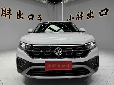 Volkswagen Tayron 2023, 21000 км, за 28288.87 USD
