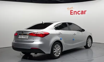 Kia K3 2013, 81438 км, за 4269.57 USD