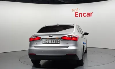 Kia K3 2013, 81438 км, за 4269.57 USD
