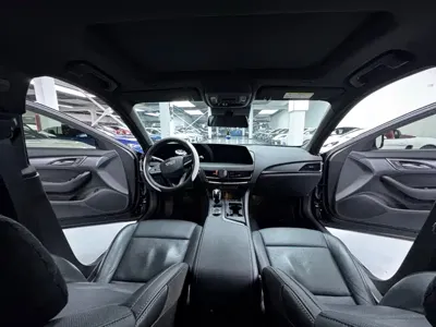 Cadillac CT5 2024, 35000 км, за 25498.22 USD