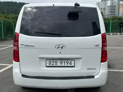 Hyundai Starex 2014, 204000 км, за 4266.77 USD