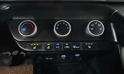 Hyundai Avante 2021, 115304 км, за 8527.24 USD - фото 20