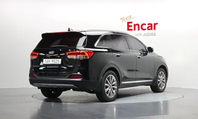 Kia Sorento 2017, 97421 км, за 8919.72 USD