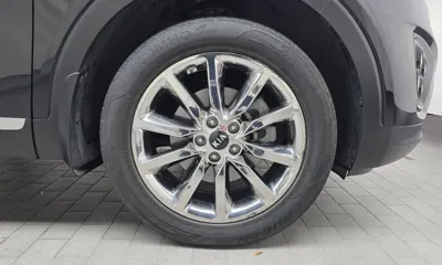 Kia Sorento 2017, 97421 км, за 8919.72 USD