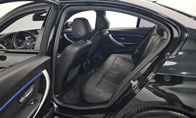 BMW 3-Series 2018, 78970 км, за 9844.73 USD - фото 12