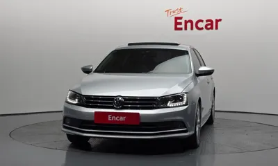 Volkswagen Jetta 2015, 62613 км, за 4620.57 USD