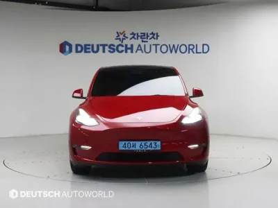 Tesla Model Y 2023, 61931 км, за 28160.69 USD